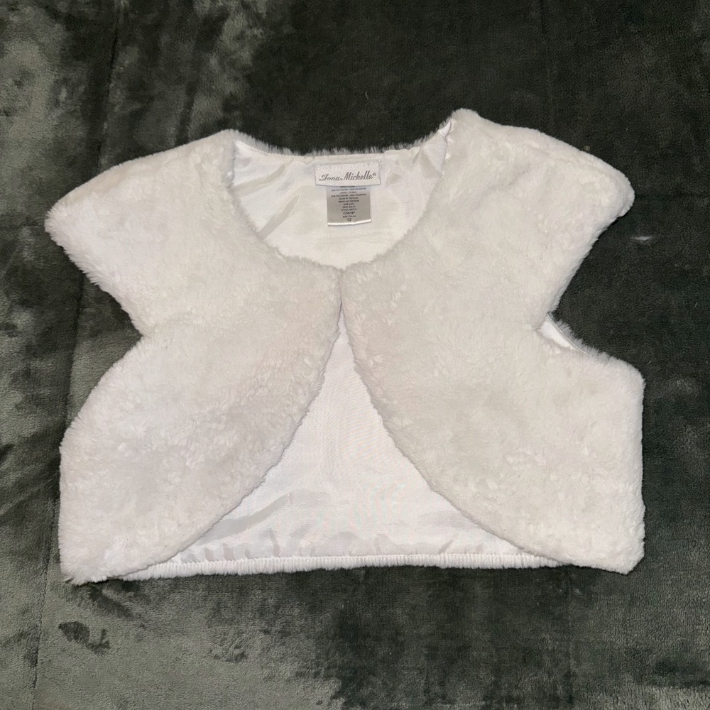 Jona Michelle Faux Fur Shrug Bolero Vest Girls 12 Ivory Classic Dressy Cover Up
